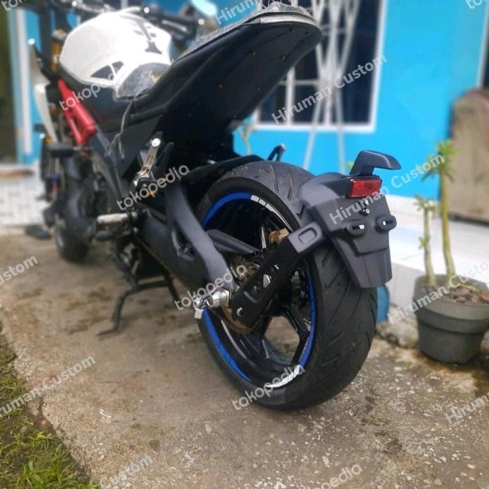 Mudguard custom model Mt09