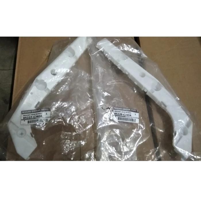 Breket Bumper Belakang Grand Livina 2008 - 2013 L10