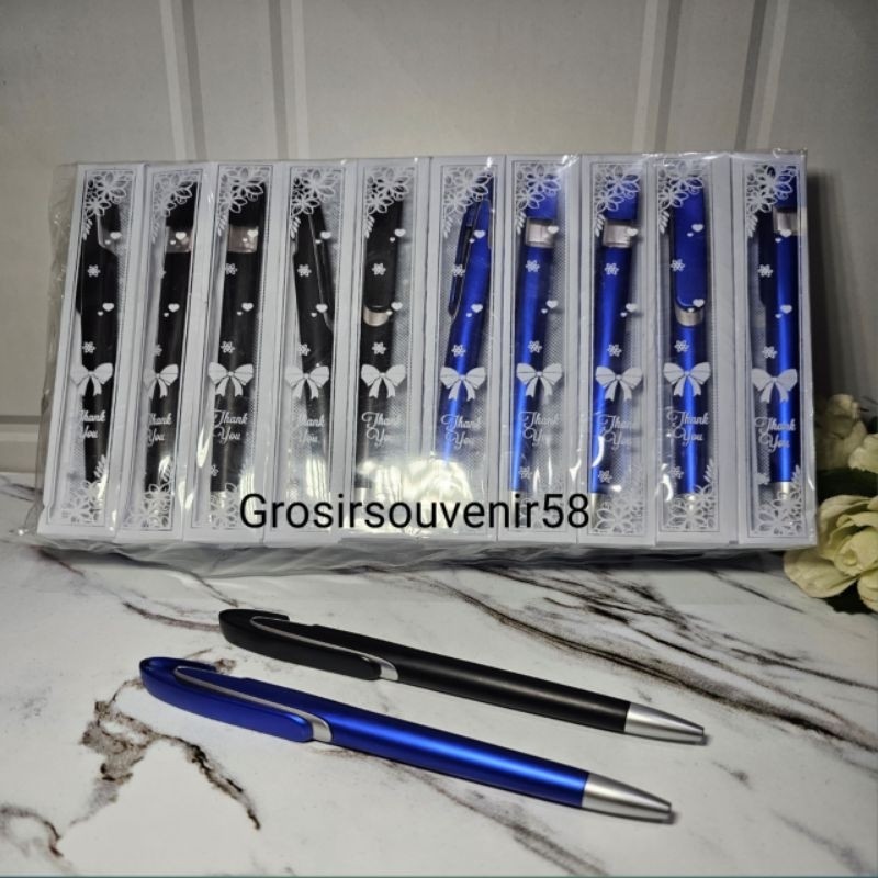 

UM1 ( isi 50 Pcs ) PULPEN A1 WARNA BIRU HITAM KEMASAN MIKA