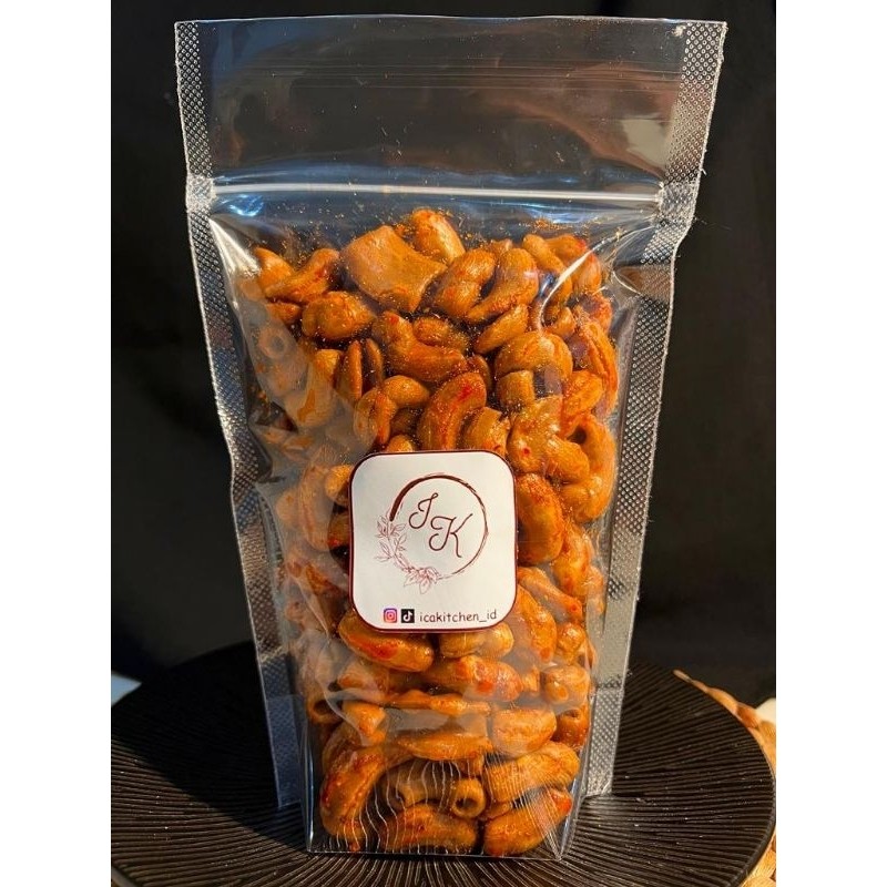 

Sajiandapur Makaroni Bantet Pouch