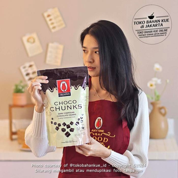 

Tulip Dark Chocolate Compound Choco Chunks 1Kg Cokelat Coklat Potongan