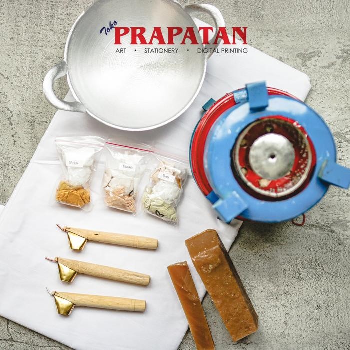 

TERLARIS Set Peralatan Membatik / Set Alat Batik