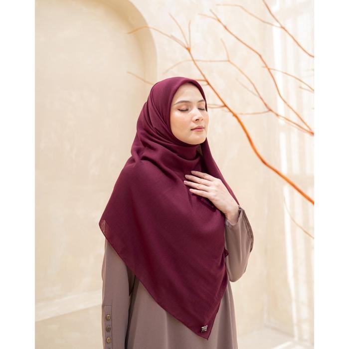 murah- Miracle Voile Scarf Syari Jahit Tepi - 19 warna Zysku Xena Kerudung Voal Segi Empat Besar