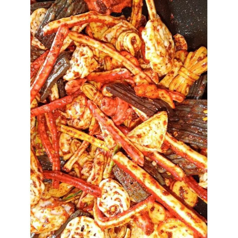 

Dapur Joglo Kerupuk Seblak Campur Mix Pedas Daun Jeruk 1Kg