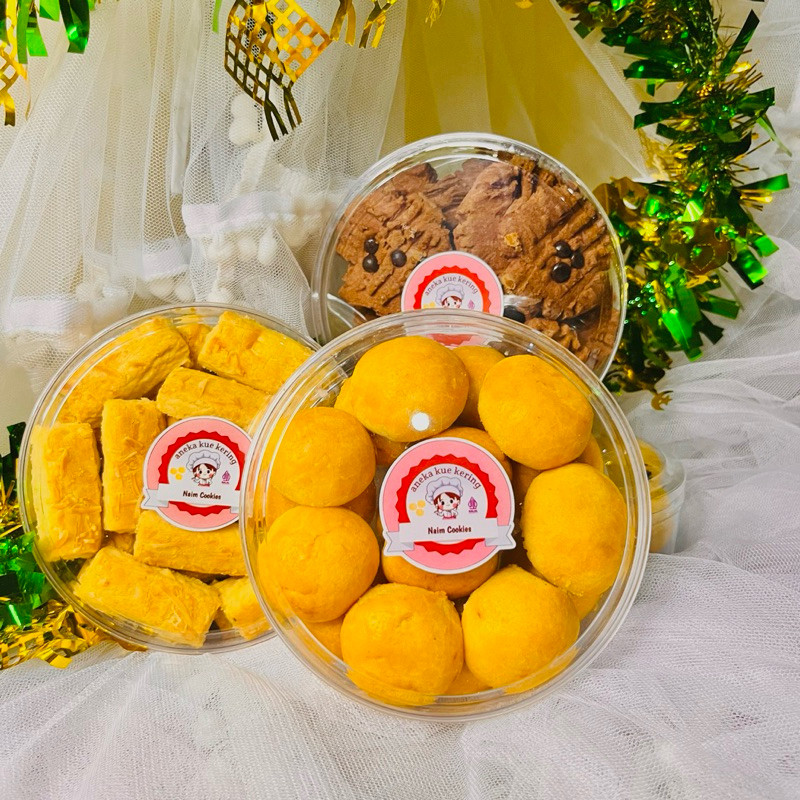 

Dapur Joglo [ ] Paket !!! Isi 3 Toples 250G Home Made Kue Kering Nastar Kastengel Choco Chips Monde