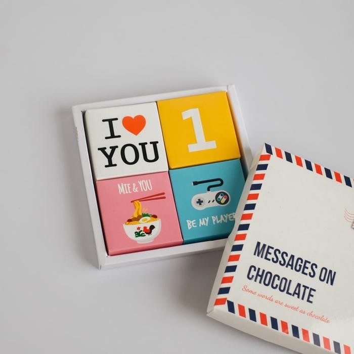 

EatFr3sh- Kado Coklat Anniversary Box 4pcs- Letter Box Chocolate - Kado Pacar