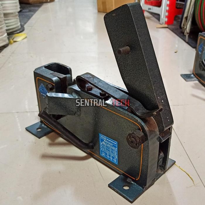 Jaya - MULLER Gunting Besi 60N28 Pemotong Besi Gunting Besi Beton Duduk