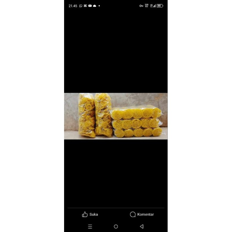

Cemal Cemil Makyus Kerupuk Asinan Ciplok Kecil/Kerupuk Mie Kuning Mentah Kecil 1Kg