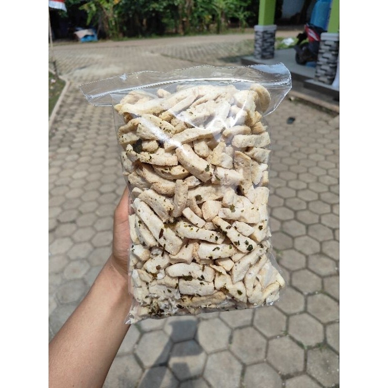 

Cemal Cemil Makyus Basreng Hah Daun Jeruk Asin 500Gr
