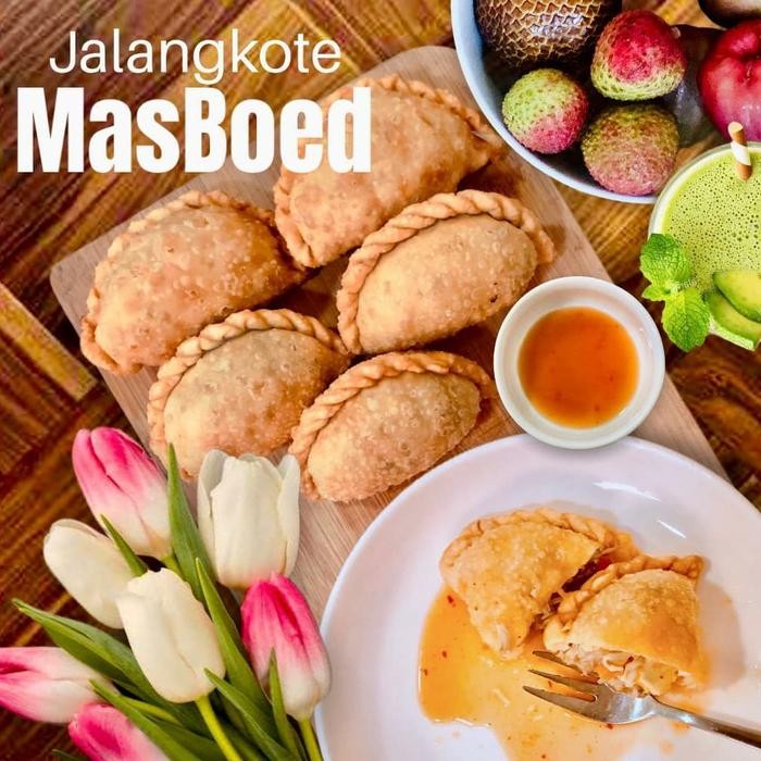 

Pastel Makassar "Jalangkote" Premium Isi 10 pcs