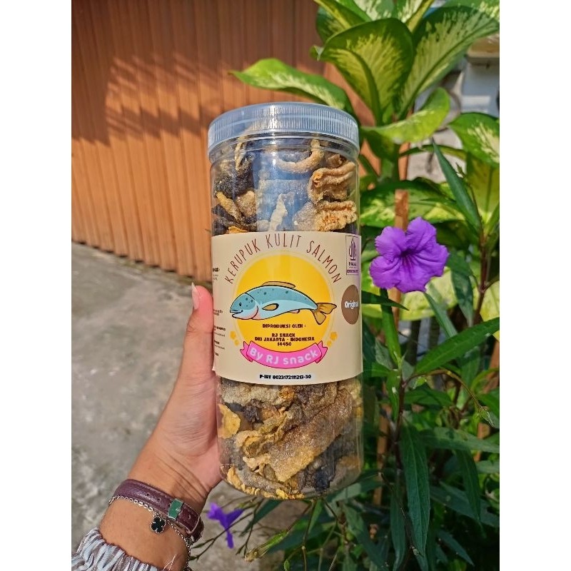 

Keripik Kulit Ikan Salmon Original Kemasan Premium Toples 175gr Fish skin crunch Cemilan kekinian
