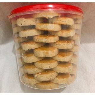 

Kue Kacang Toples 900gr Kue Kacang Asli Jember Kemasan Toples 900gr Kue Kacang Jember