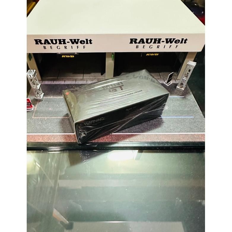 SALE  PRODUK TERLARIS MINI GT NO 84 LB WORKS NISSAN GTR R35 BLACK CHROME DEALER EXCLUSIVE READYY