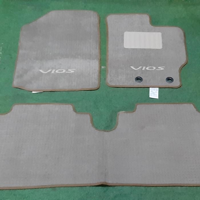 KARPET MOBIL BLUDRU OEM TOYOTA VIOS GEN 3 ORIGINAL (NOS)