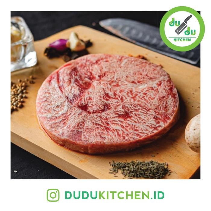 

BeliSkrg,KirimHariini- Daging Sapi Tender Meltik / Wagyu Tenderloin Meltique Beef Steak 160gr