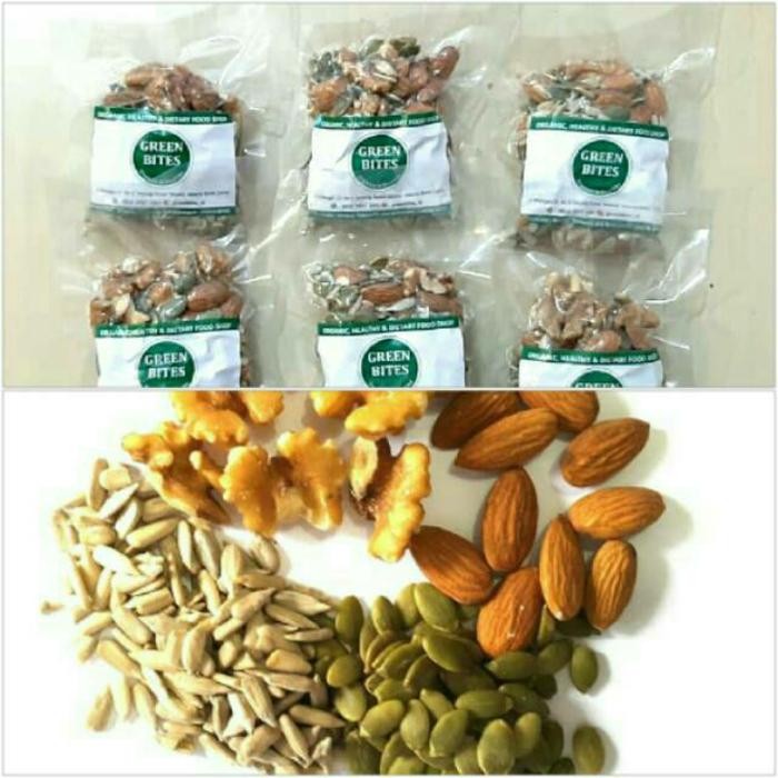 

PastikanDikirimLgsg- Roasted Mix Nut 75 gram walnut, almond, pumpkin & sunflower seeds