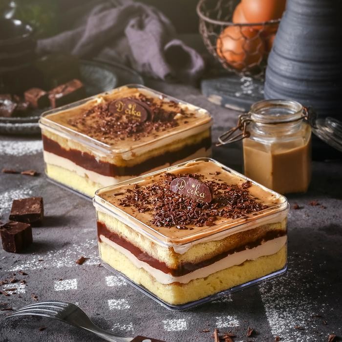 

BARANG TERLARIS D'cika Dessert Box Caramel Macchiato