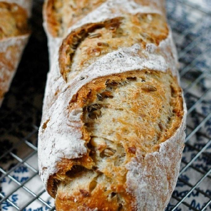

PastikanTerjaminMutunya- VEGAN MULTIGRAIN BAGUETTE