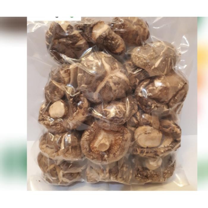 

BnyKBonusBelidiMari- jamur hioko shitake yoko ukuran 3-4 cm 3-4cm 100gram gr jamur kering