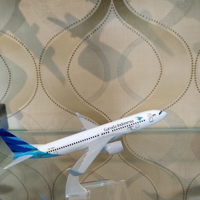 Miniatur Diecast Garuda Indonesia Boeing 737 16 Centi Tidak Ada Roda #Gratisongkir