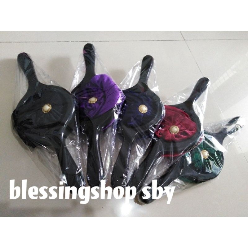 KANTONG KOLEKTE UNTUK PERSEMBAHAN