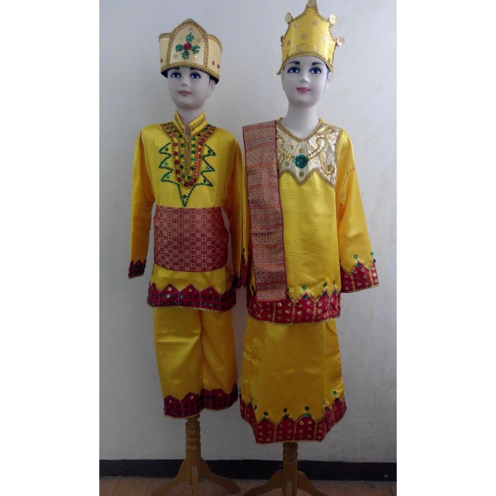 Baju Adat Gorontalo / Pakaian Adat Gorontalo