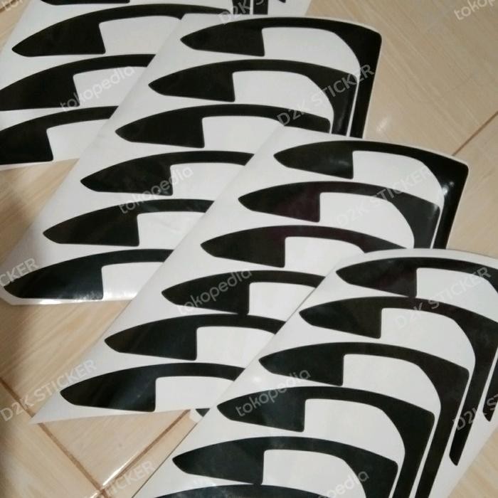 stiker velg Fortuner TRD/ GR 2.8 4 velg terlaris