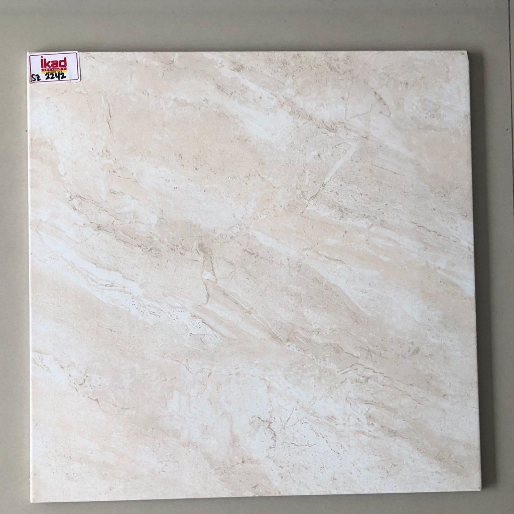 keramik ikad 50x50 lantai