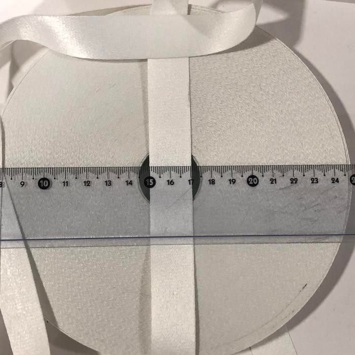 

Tali Lanyard Tissue Roll 2cm Putih untuk ID Card - Produksi Lokal, Bahan Tali Tissue Rollan