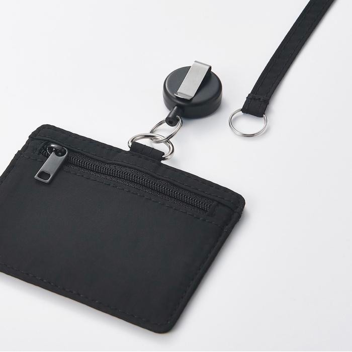 

MUJI Stretchy Polyester Card Holder W Reel Black/Name tag ID Card hold