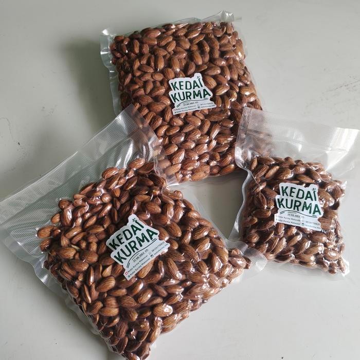 

Roasted Almond / Almond Panggang 1kg Terlaris