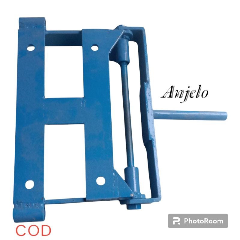 Landasan / dudukan mesin ketinting