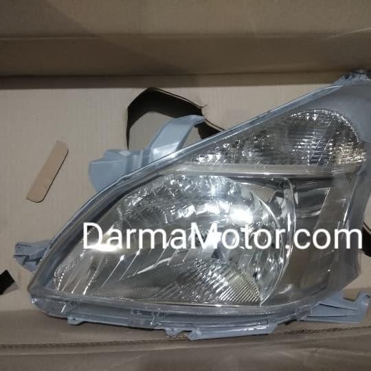 Lampu Besar Toyota Avanza Xenia Veloz 2012-2013-2014-2015 Kode 039