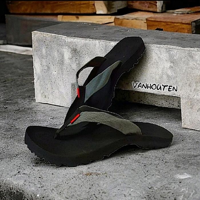 SENDAL GUNUNG OUTDOOR CANO ORIGINAL KEKINIAN TERBARU PRIA SANDAL JEPIT