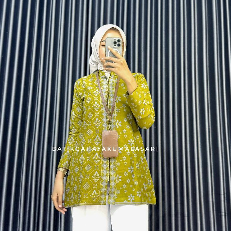 NEW DEALS TUNIK PENDEK BATIK WANITA LAPIS TRIKOT MOTIF ROMECCA LEMON - ATASAN KERJA WANITA KUNING