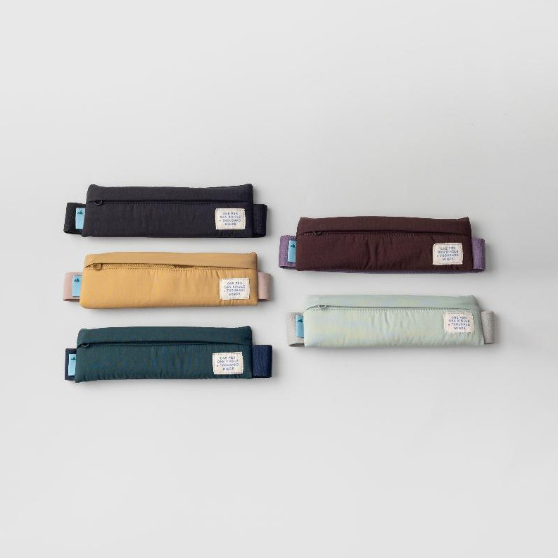 

Penna Pillow Case / Tempat Pensil
