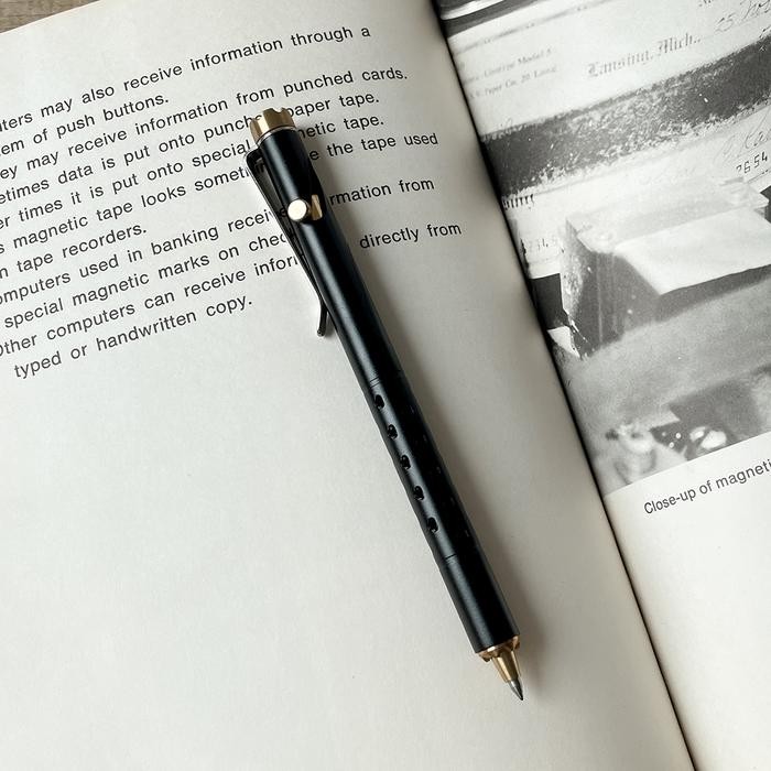 

Ready JT Alba - Luxury Metal Stainless Brass Round Pen / Ballpoint / Pulpen