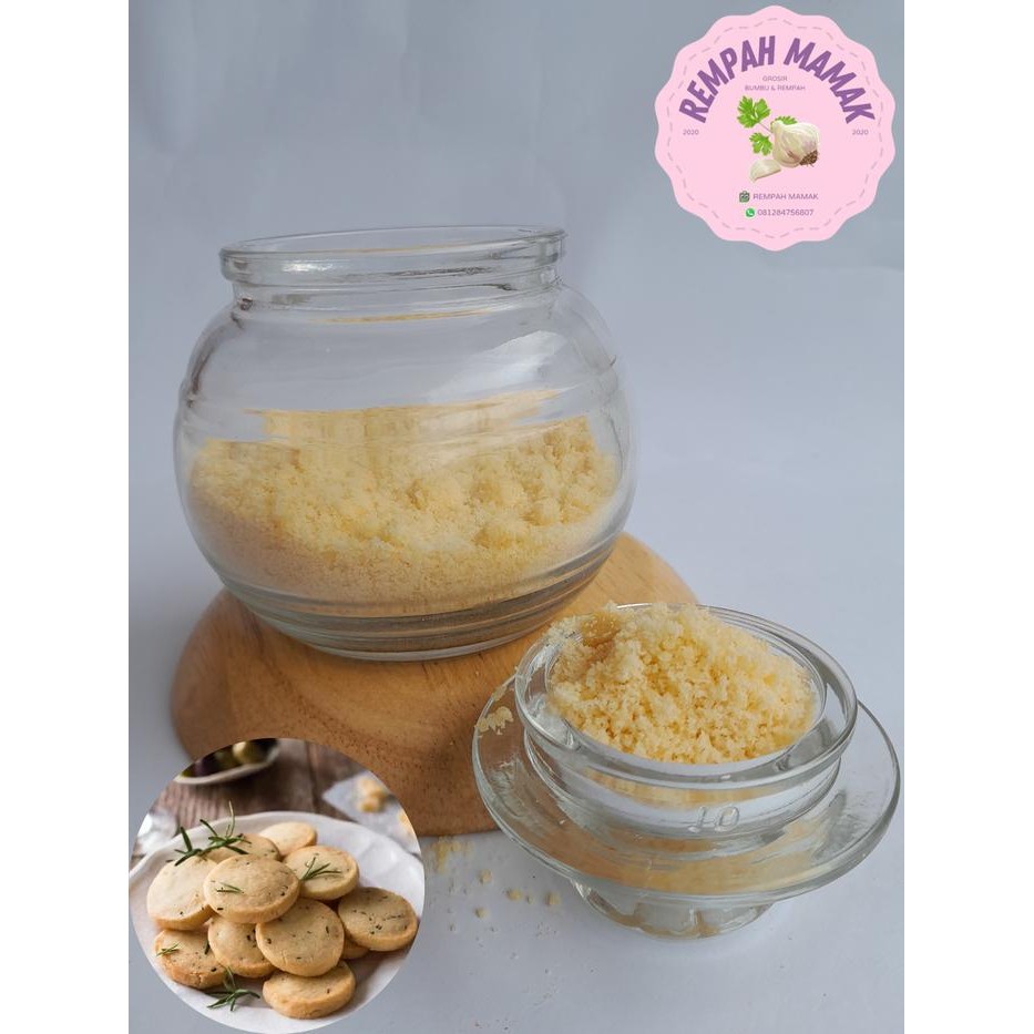 

BARANG TERLARIS Parmesan cheese from italy 250gr / cheese parmesan / keju parut