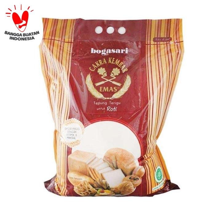 

Terbaru!! Tepung Cakra Kembar Emas Roti 5Kg Cakra Mas Roti Packing Aman