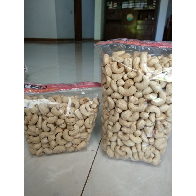

1 kg kacang mede mentah super mete mentah