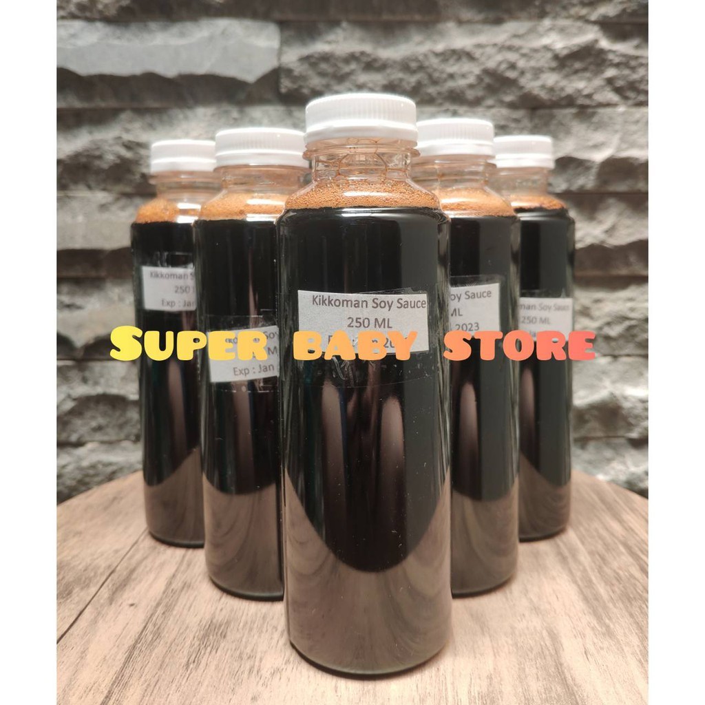 

Kikkoman Soy Sauce - Kecap Asin Khas Jepang 250 ML Share Size HALAL