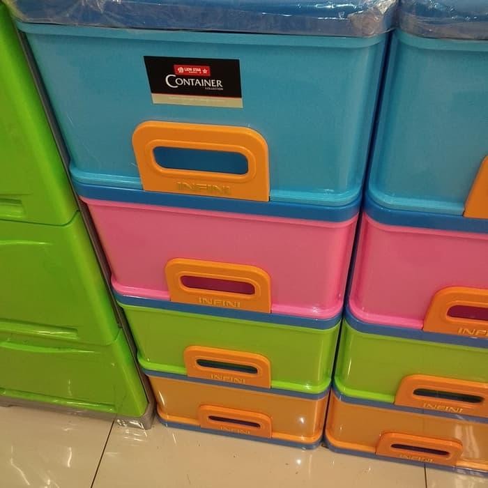 Laci Plastik Susun 4 - Infini Container M4 Lion Star