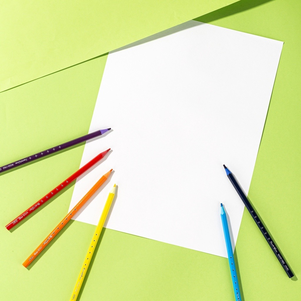

DELI COLORING PENCIL / PENSIL WARNA 24 WARNA TRIANGULAR WOOD-FREE RAMAH LINGKUNGAN EC113
