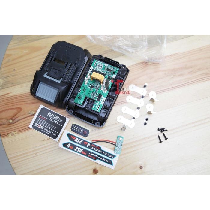 Casing Baterai Makita 21700 18V