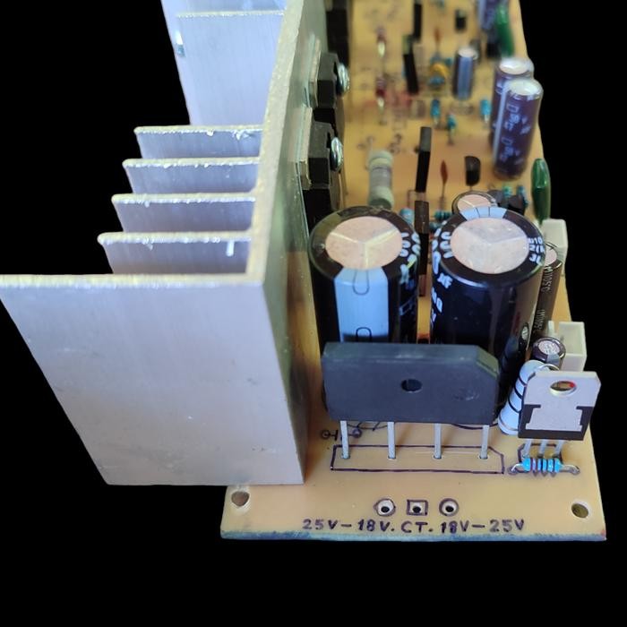 PREMIUM Kit Power Amplifier 2.1 subwoofer 300watt real. 3 channel speaker modul.