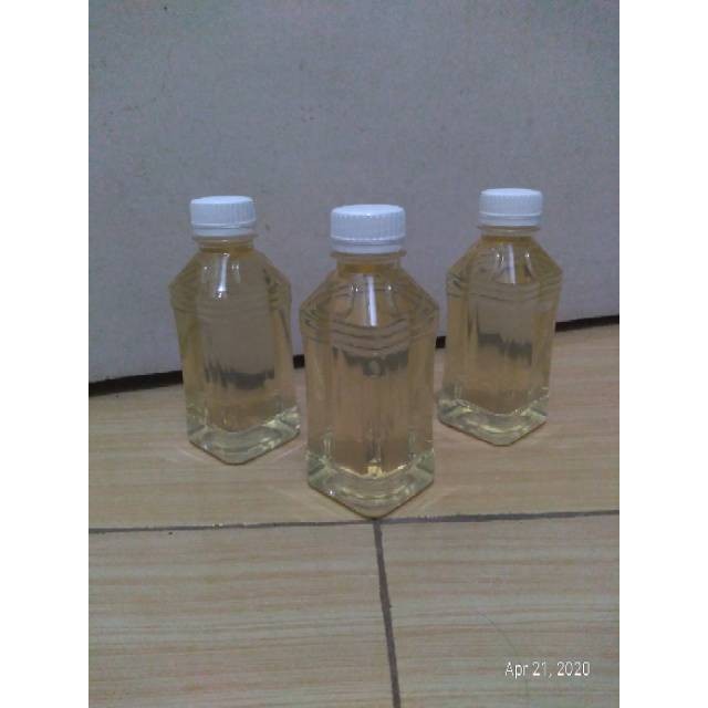 

Minyak Kelapa Asli 250 ml Murni 100% / Klentik / Keletik / Kelentik / Lentik