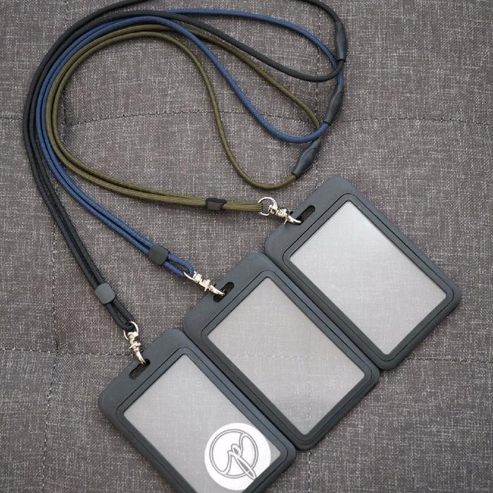 

Minimax Lanyard Paracordistic. Two sided Card holder. id card 2 sisi