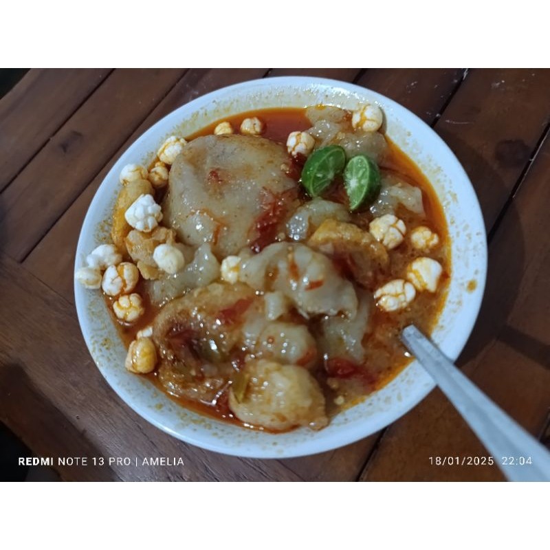 

Sensasi Lezat Bakso Aci Ayam Suwir & Tulang Rangu