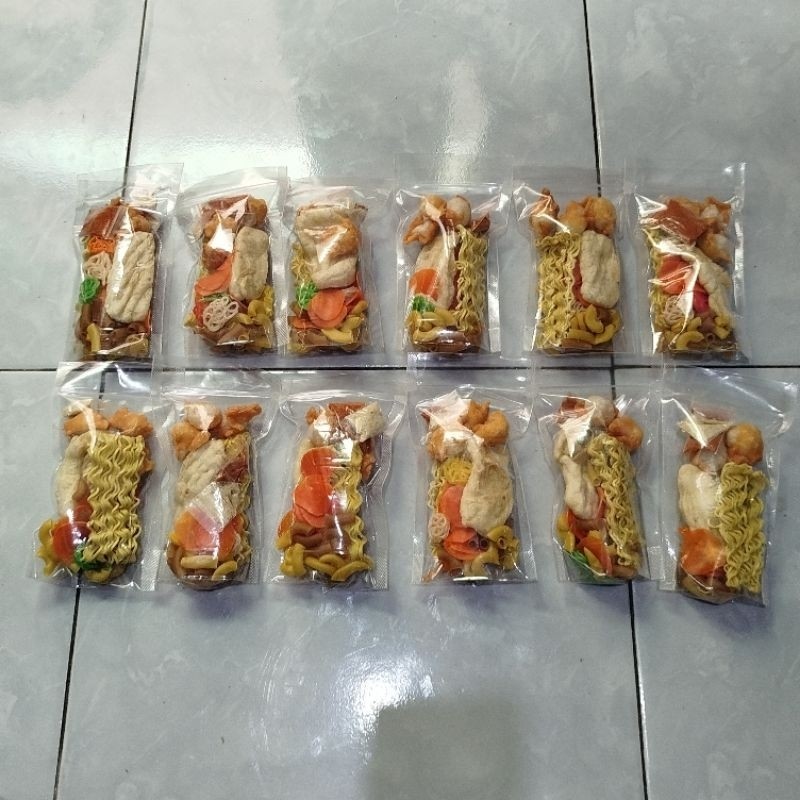 

Sensasi Lezat Seblak 12Pcs (12 Bungkus) Khas Bandung, Raos Pisan, Hargapun Ramah Dikantong