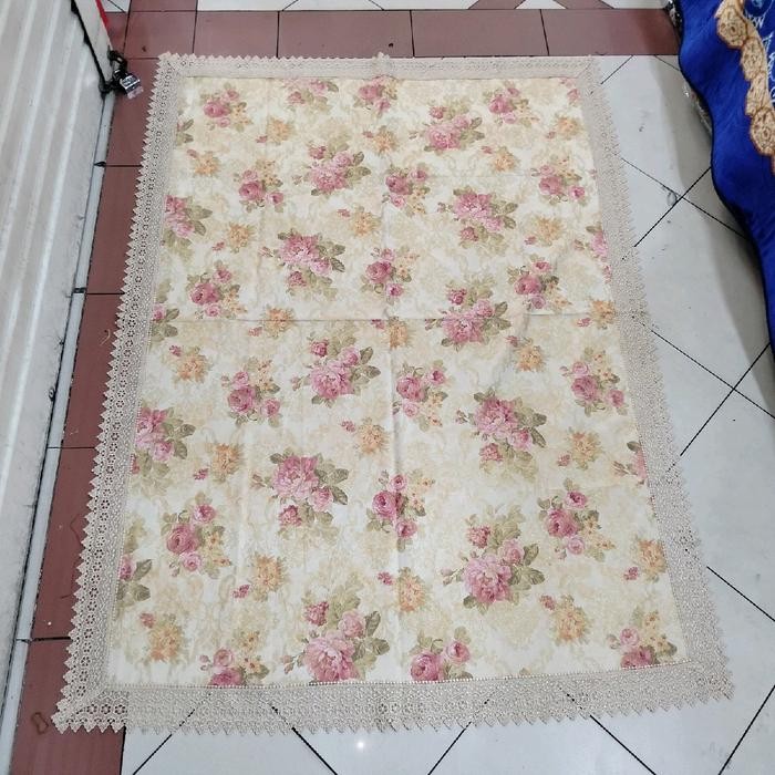 Taplak meja makan 4 kursi/Taplak meja makan renda